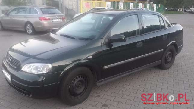 2001' Opel Astra photo #1