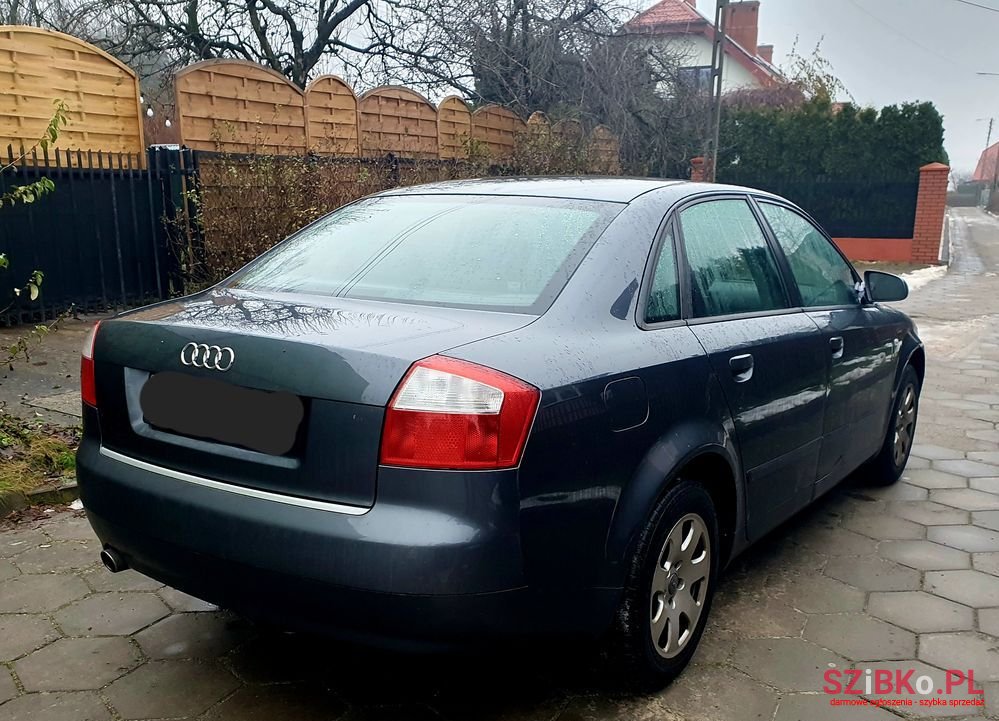 2004' Audi A4 2.0 photo #3