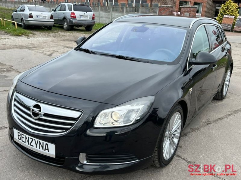 2009' Opel Insignia photo #1