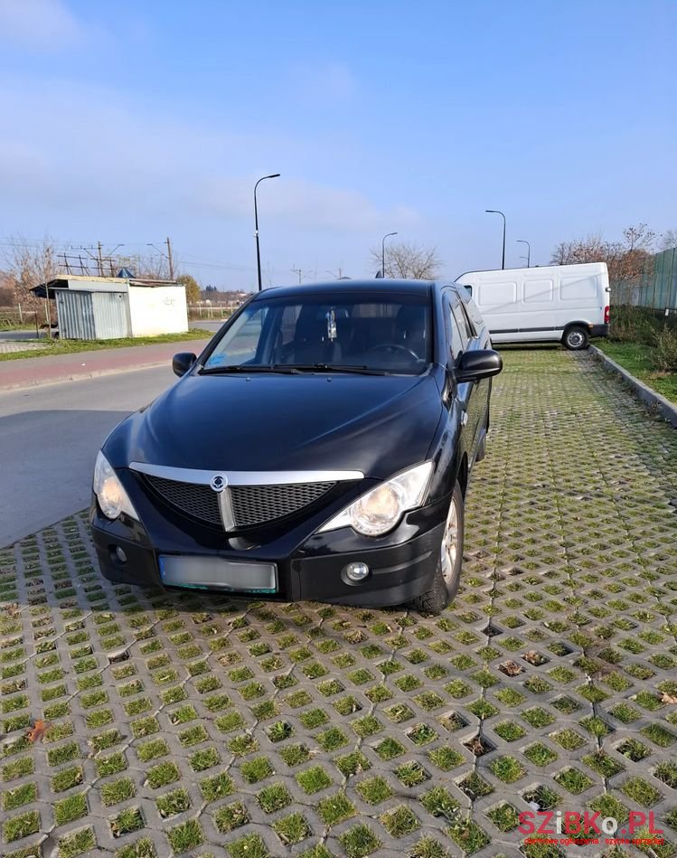 2008' SsangYong Actyon photo #1