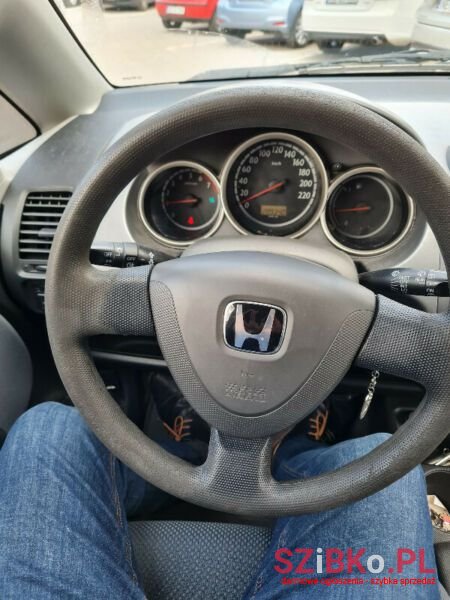 2006' Honda Jazz photo #3