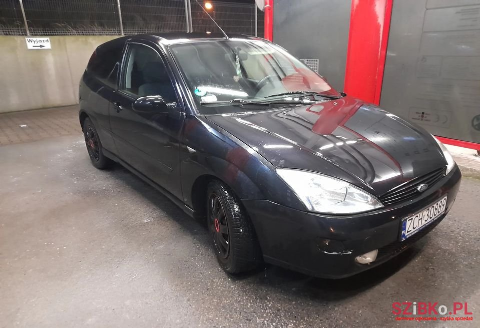 2001' Ford Focus photo #3