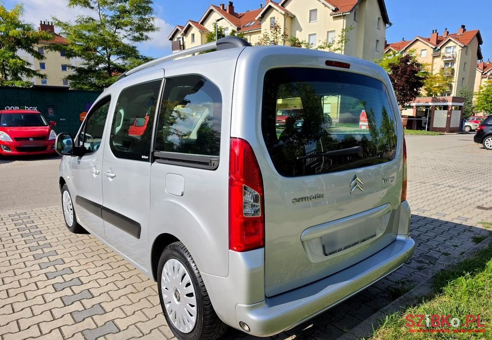 2010' Citroen Berlingo 1.6 16V Multispace photo #4