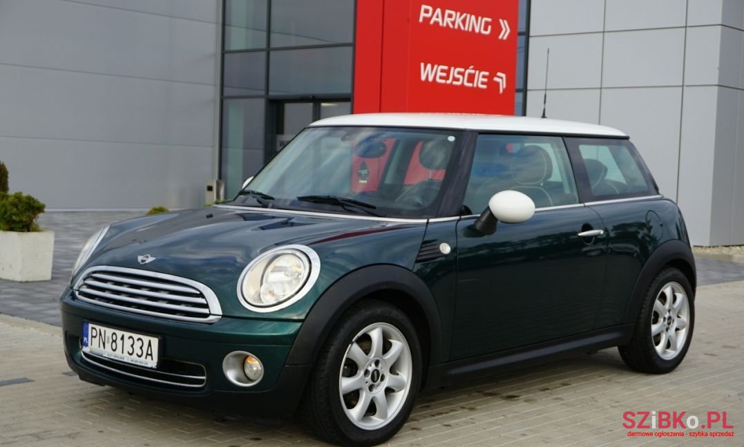 2007' MINI Cooper photo #1