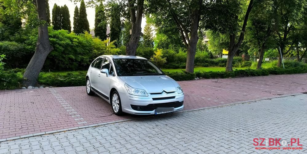 2005' Citroen C4 2.0 16V Exclusive photo #6