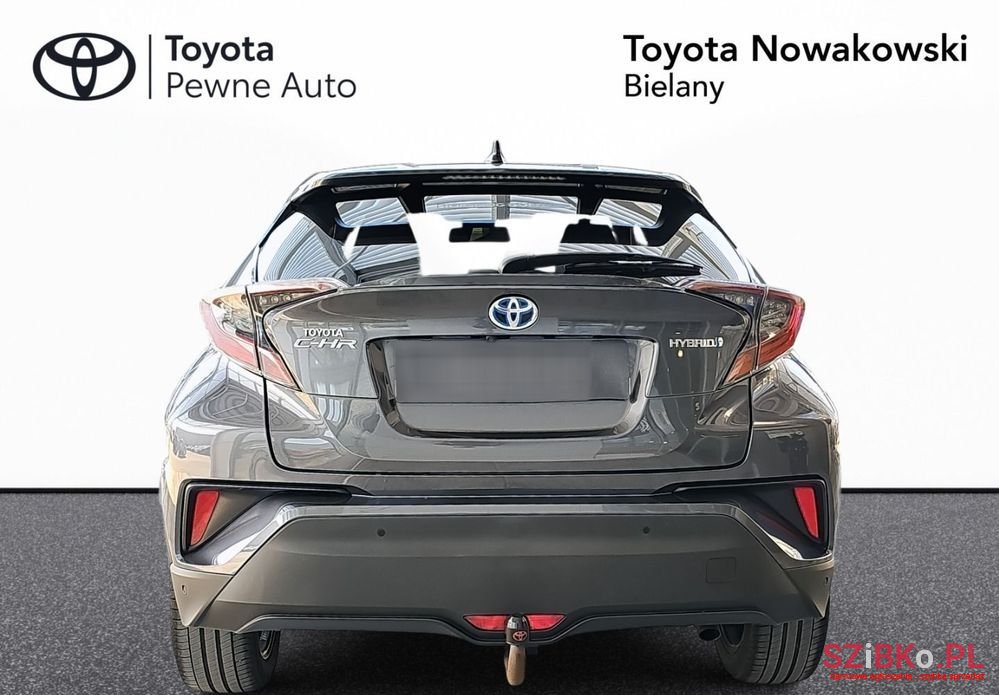 2018' Toyota C-HR photo #4