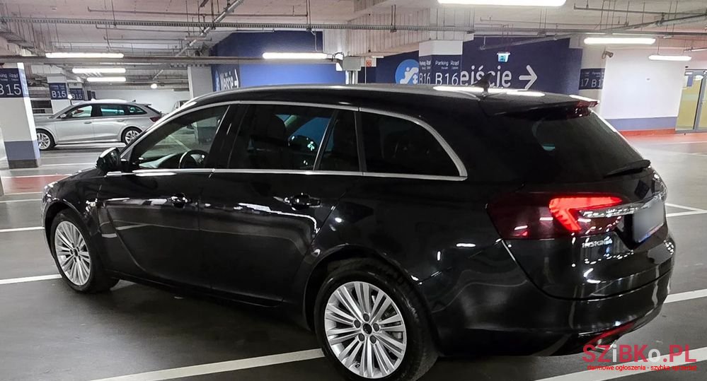 2015' Opel Insignia photo #2