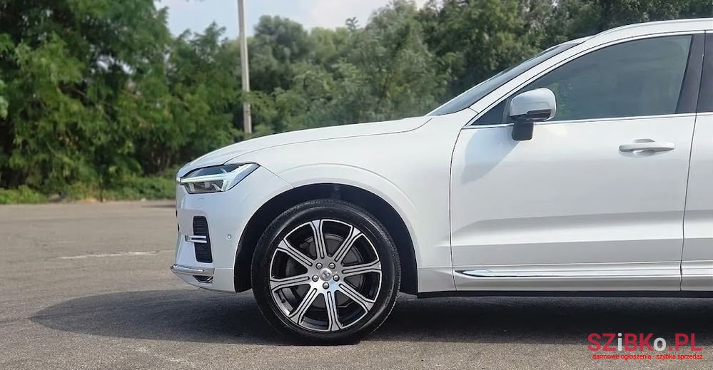 2018' Volvo Xc 60 T6 Awd Inscription photo #3