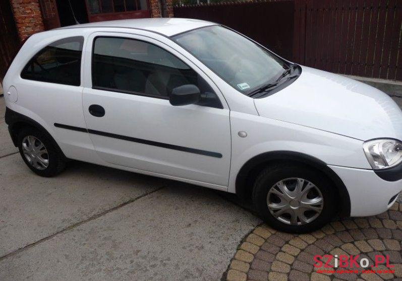 2002' Opel Corsa photo #1