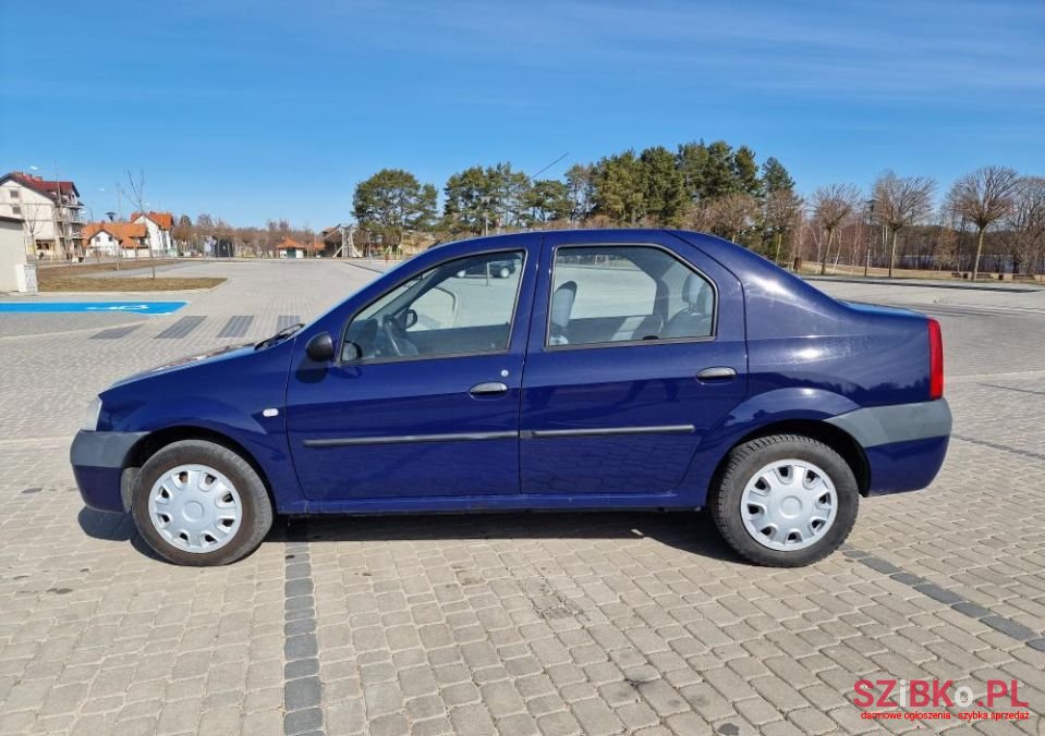 2006' Dacia Logan photo #2