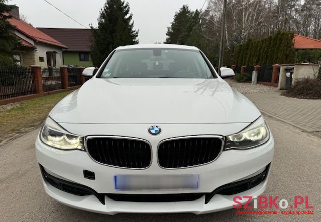 2014' BMW 318D Gt Sport Line photo #3