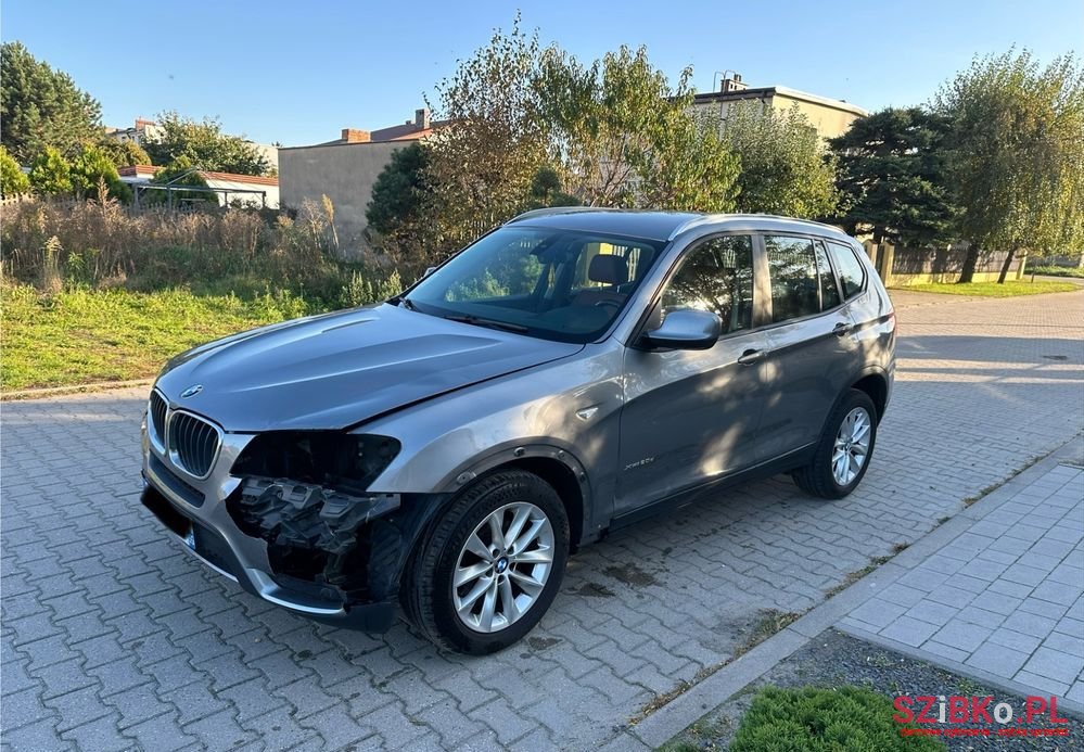 2011' BMW X3 Xdrive20D photo #5