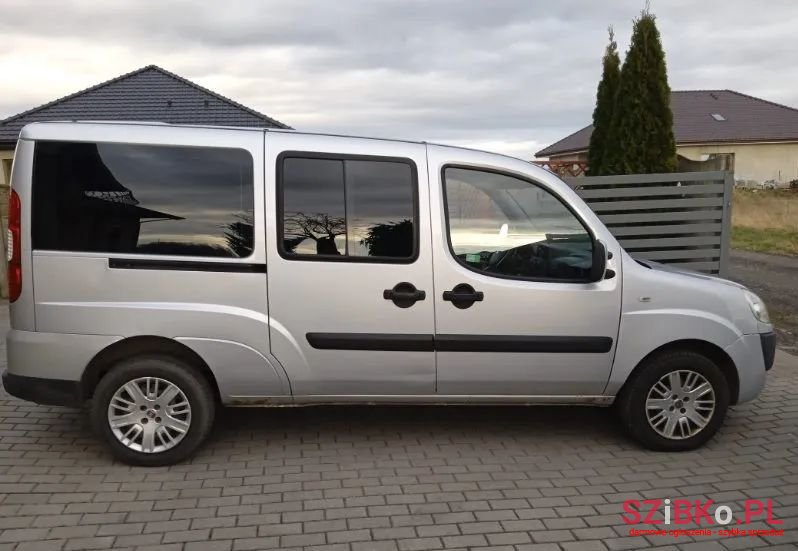 2008' Fiat Doblo photo #4