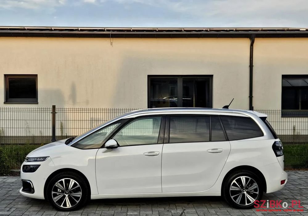 2018' Citroen C4 SpaceTourer photo #5