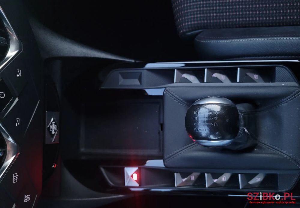 2019' Citroen DS3 photo #5