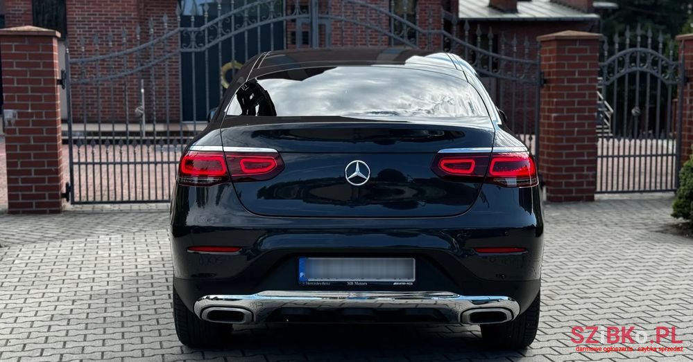 2020' Mercedes-Benz GLC photo #4