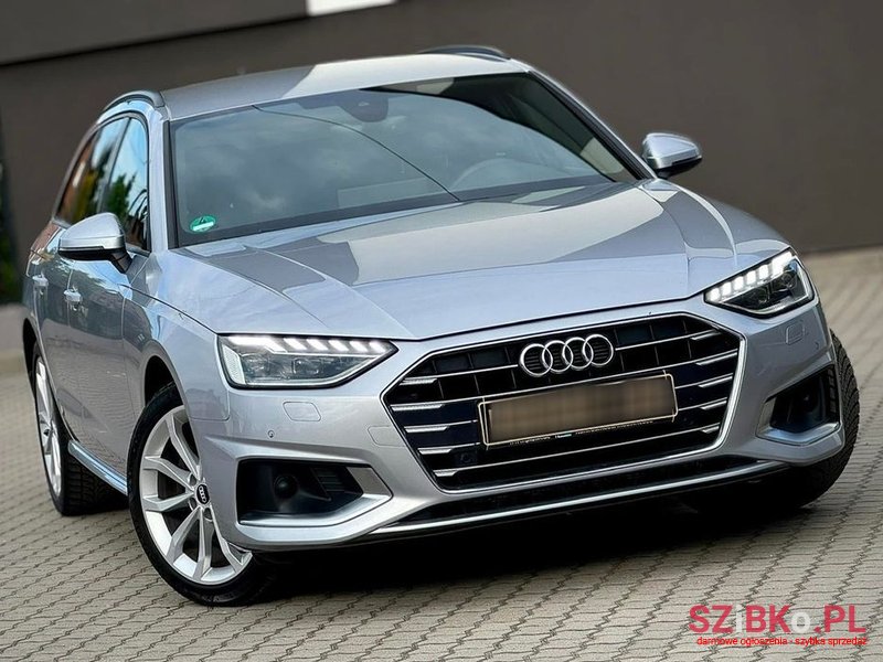 2021' Audi A4 Avant photo #1