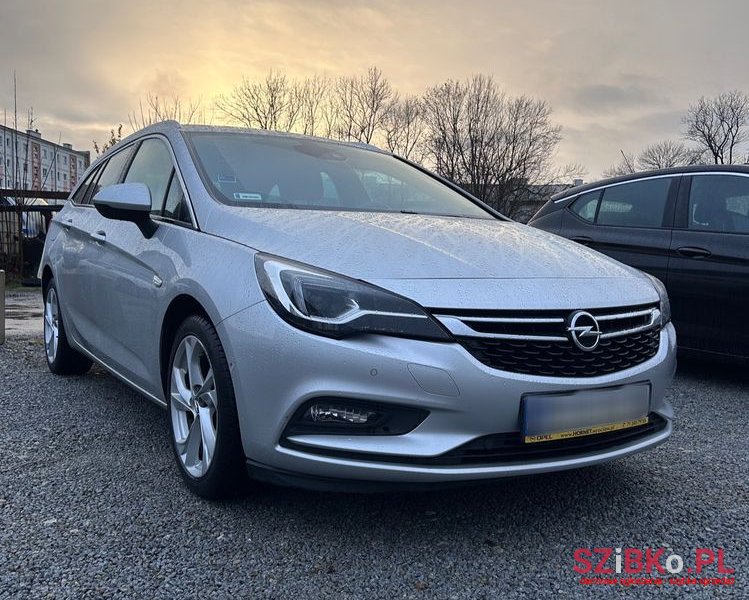 2016' Opel Astra V 1.4 T Dynamic photo #1