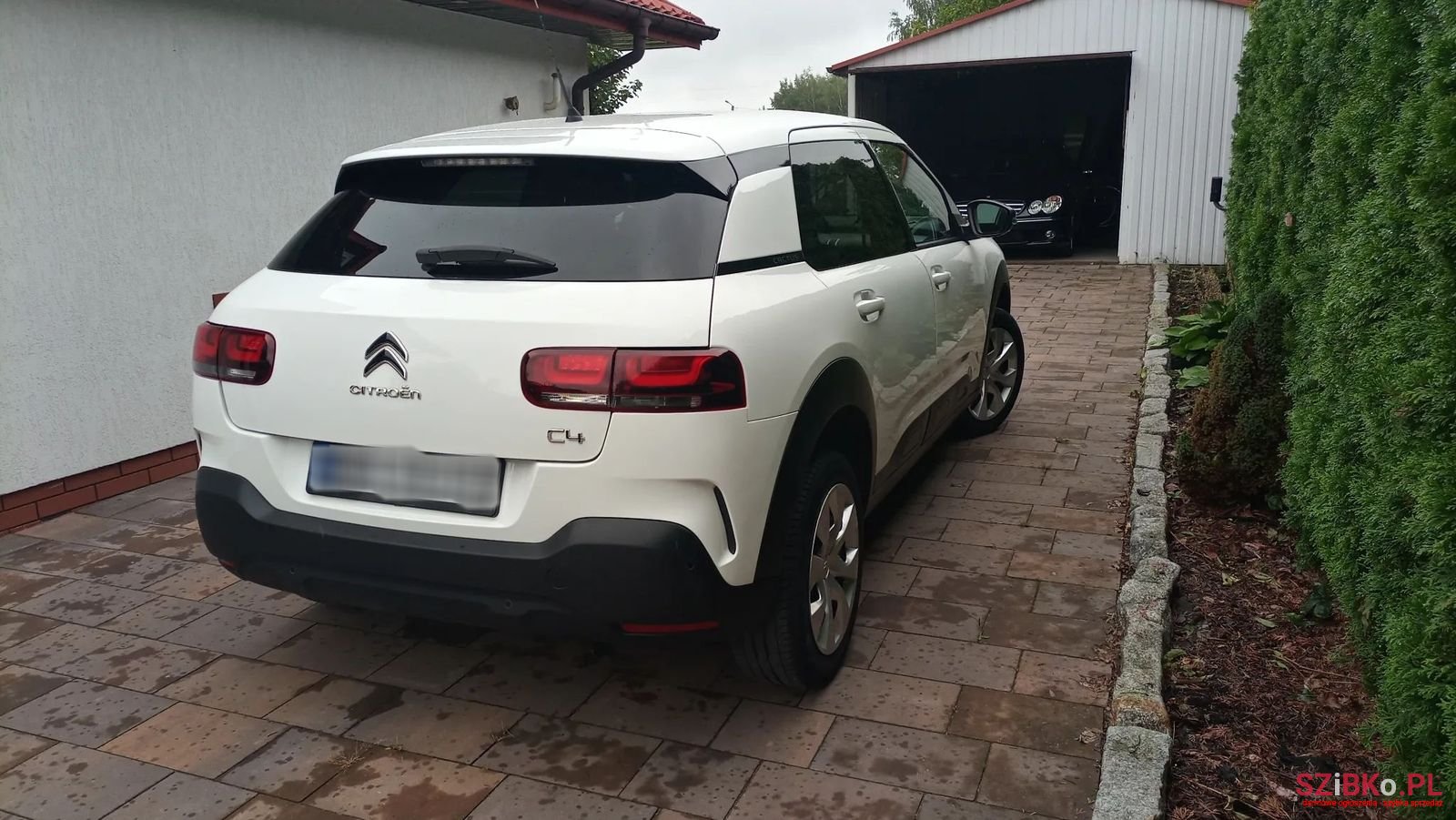 2018' Citroen C4 Cactus photo #4