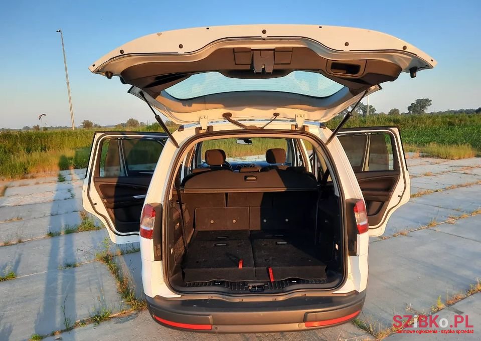 2010' Ford Galaxy photo #2