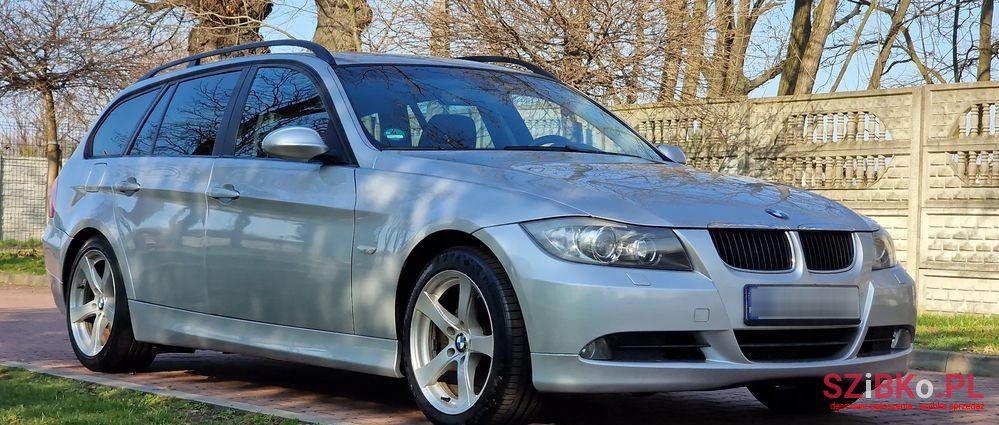 2006' BMW 3 Series 318I Touring photo #4
