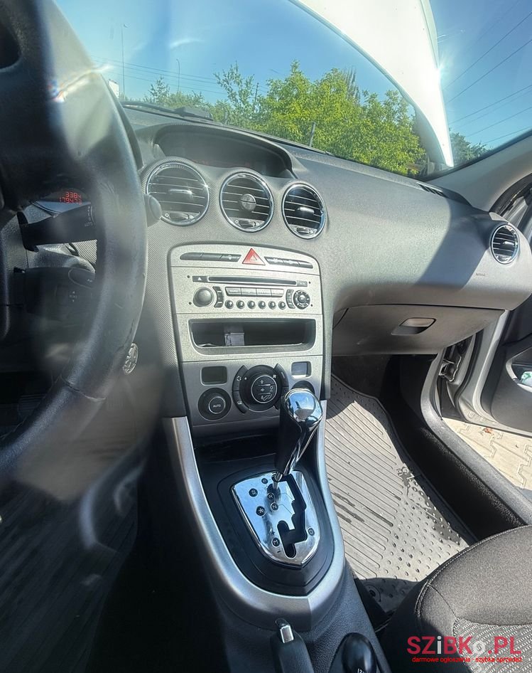 2009' Peugeot 308 photo #3