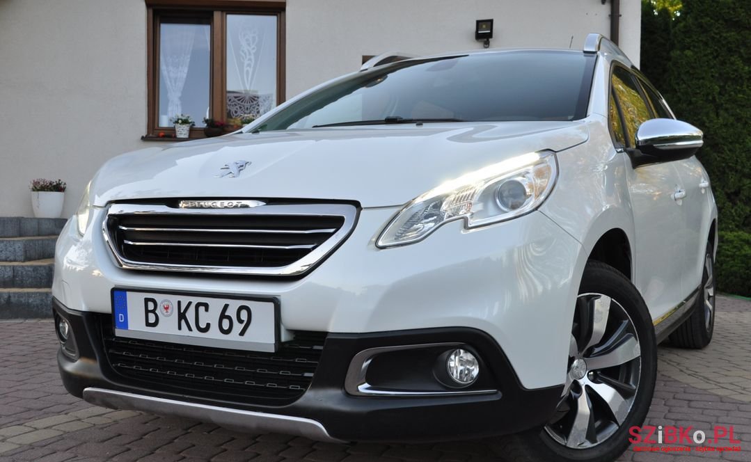 2014' Peugeot 2008 photo #1