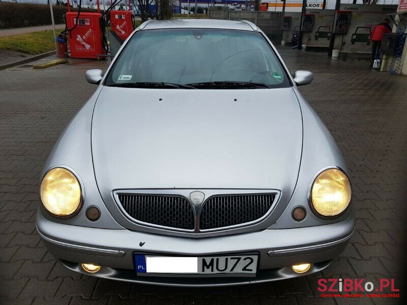2000' Lancia Lybra photo #5
