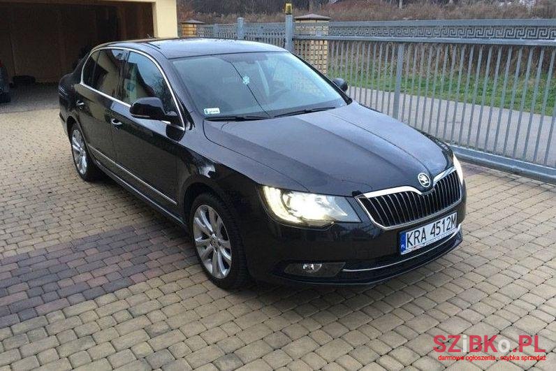 2014' Skoda Superb photo #1