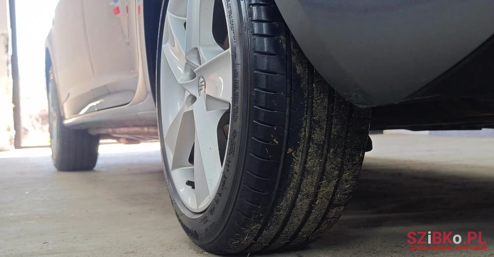 2017' SEAT Ibiza 1.0 Tsi S&S Fr photo #5