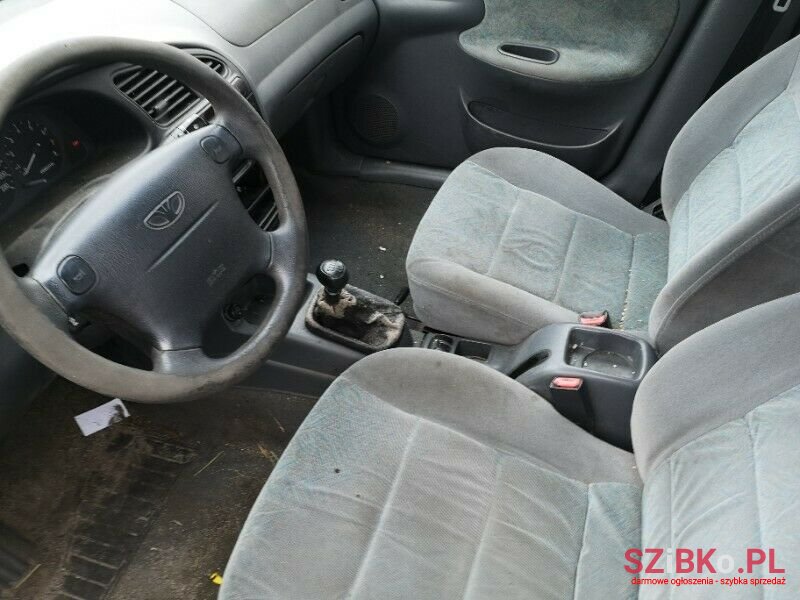 2000' Daewoo Lanos photo #2