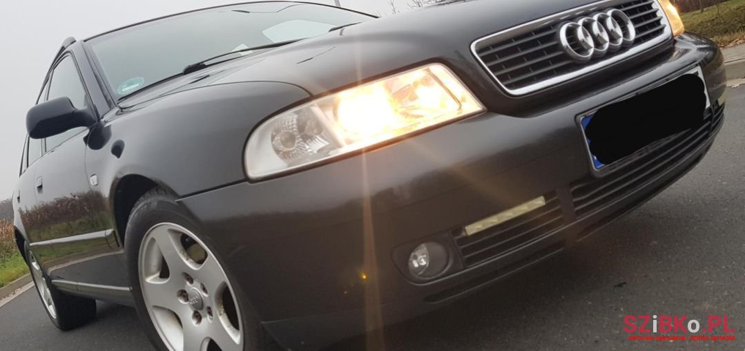 1999' Audi A4 photo #1