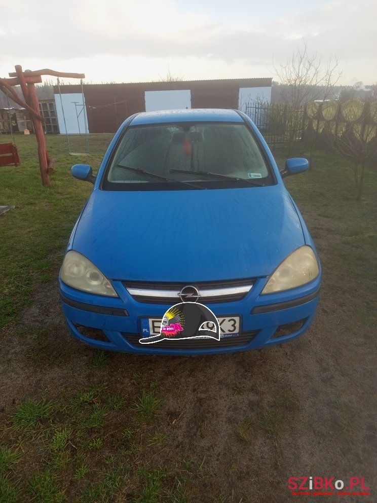 2004' Opel Corsa C photo #3