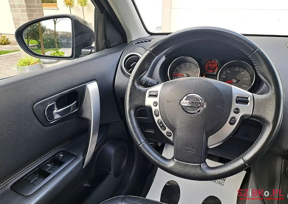 2009' Nissan Qashqai photo #6