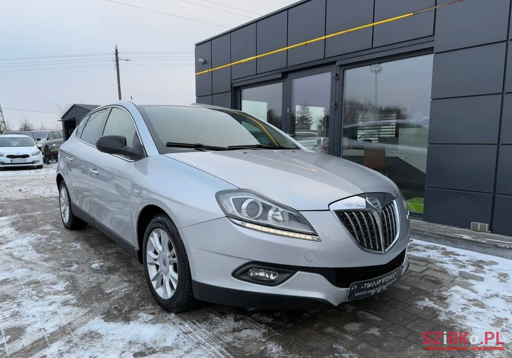 2009' Lancia Delta photo #1