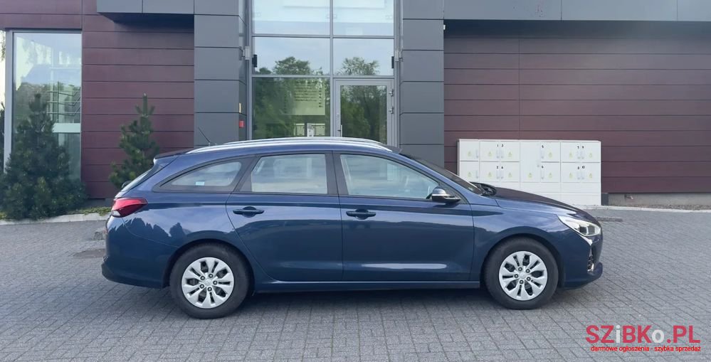 2017' Hyundai i30 photo #6