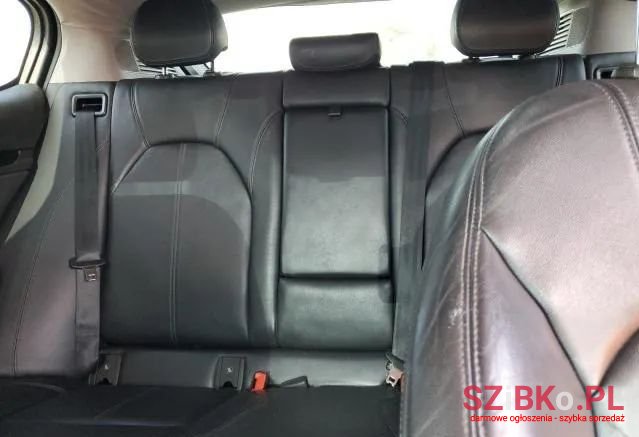 2018' Alfa Romeo Stelvio photo #3