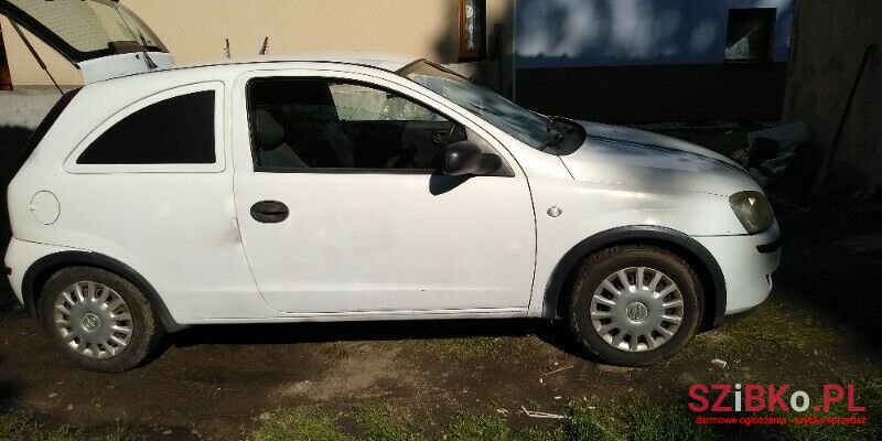 2006' Opel Corsa C photo #3