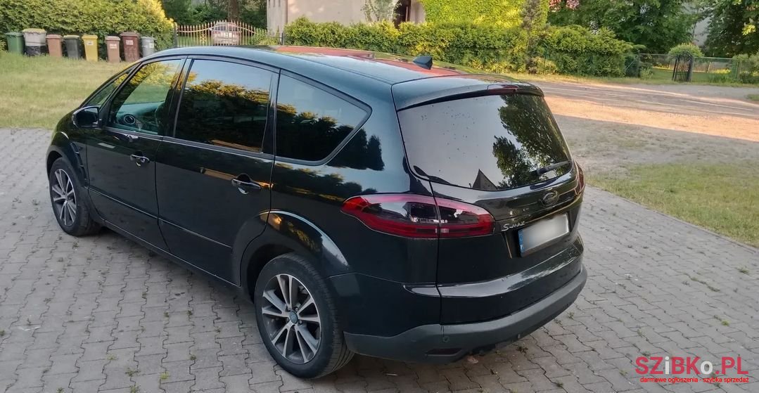 2012' Ford S-Max photo #3