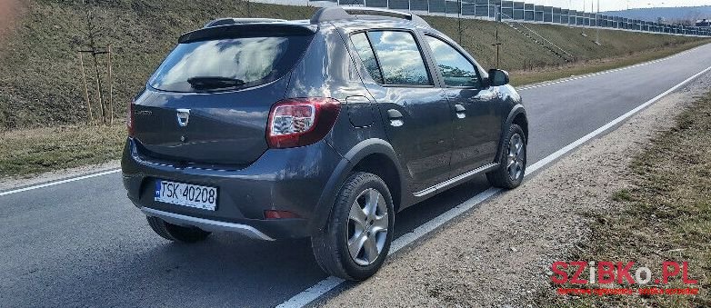 2016' Dacia Sandero Stepway photo #1
