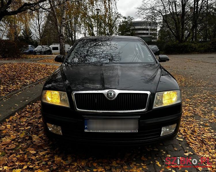 2007' Skoda Octavia 1.6 Classic photo #2