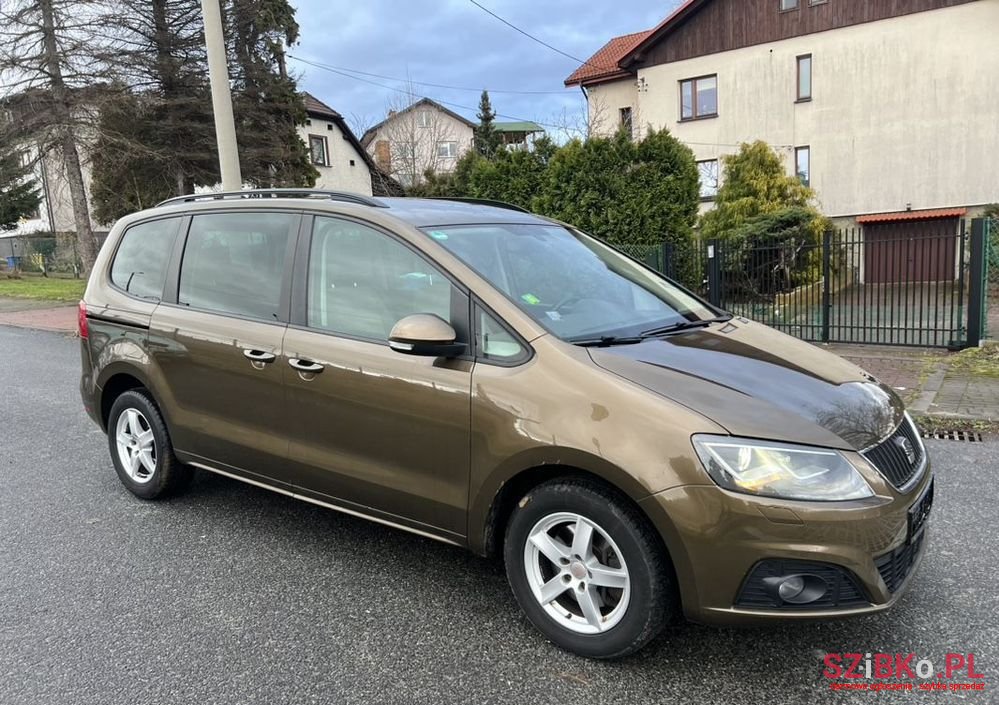 2011' SEAT Alhambra photo #3