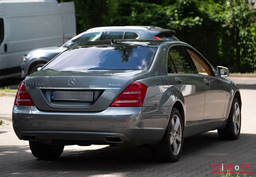 2012' Mercedes-Benz S-Class photo #2