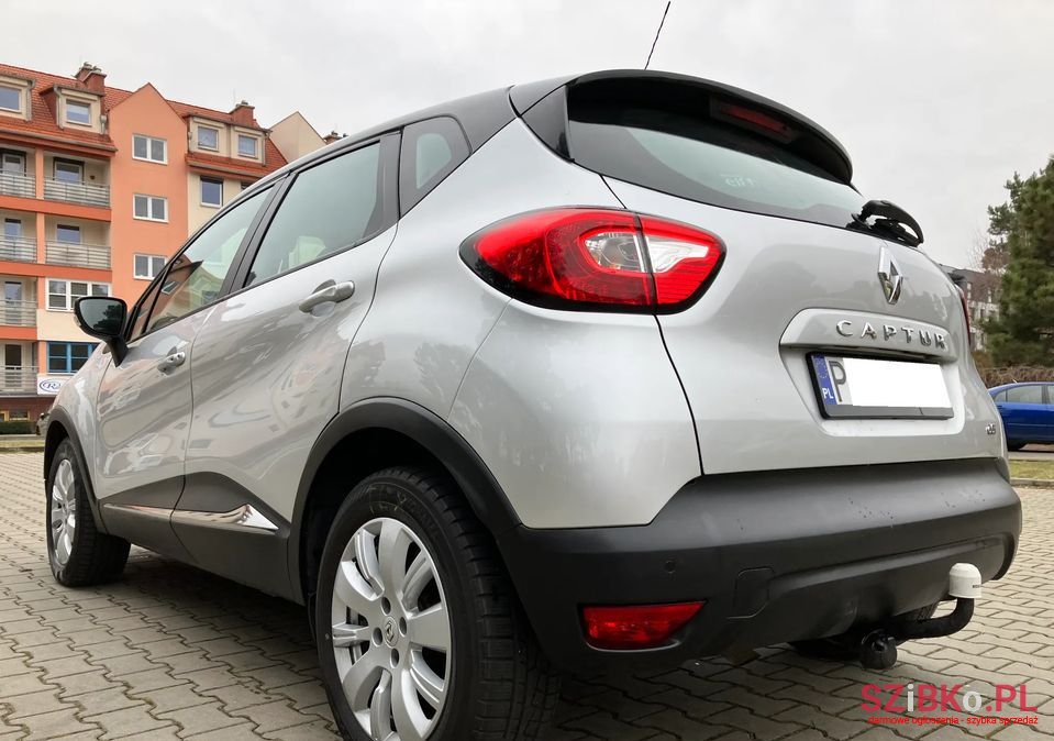 2015' Renault Captur photo #6