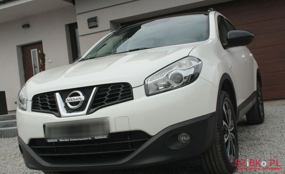 2013' Nissan Qashqai photo #1