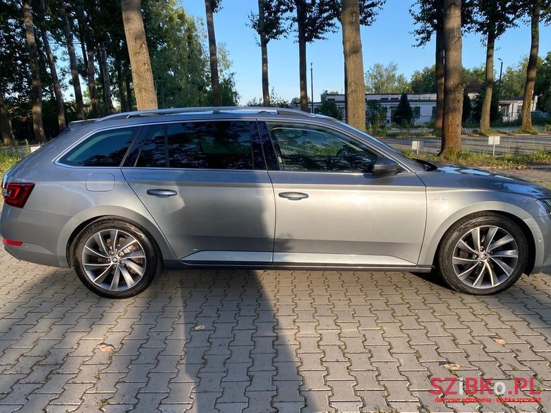 2019' Skoda Superb 2.0 Tdi 4X4 L&K Dsg photo #4