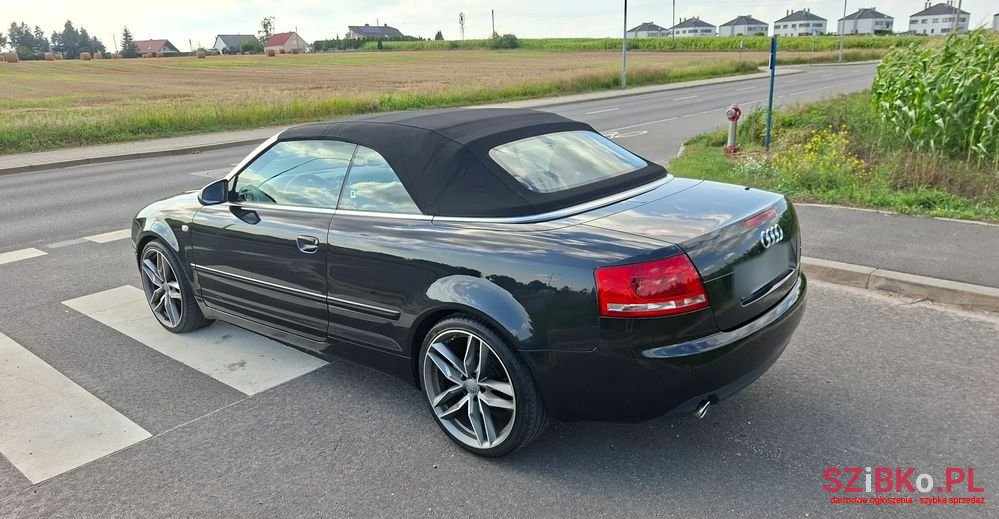 2003' Audi A4 3.0 Multitronic photo #4