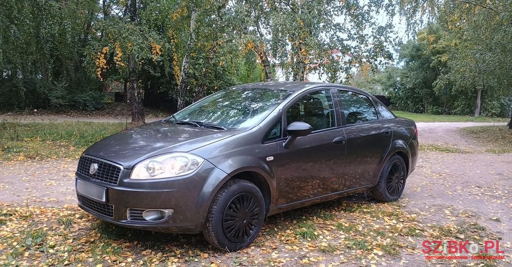 2007' Fiat Linea photo #2