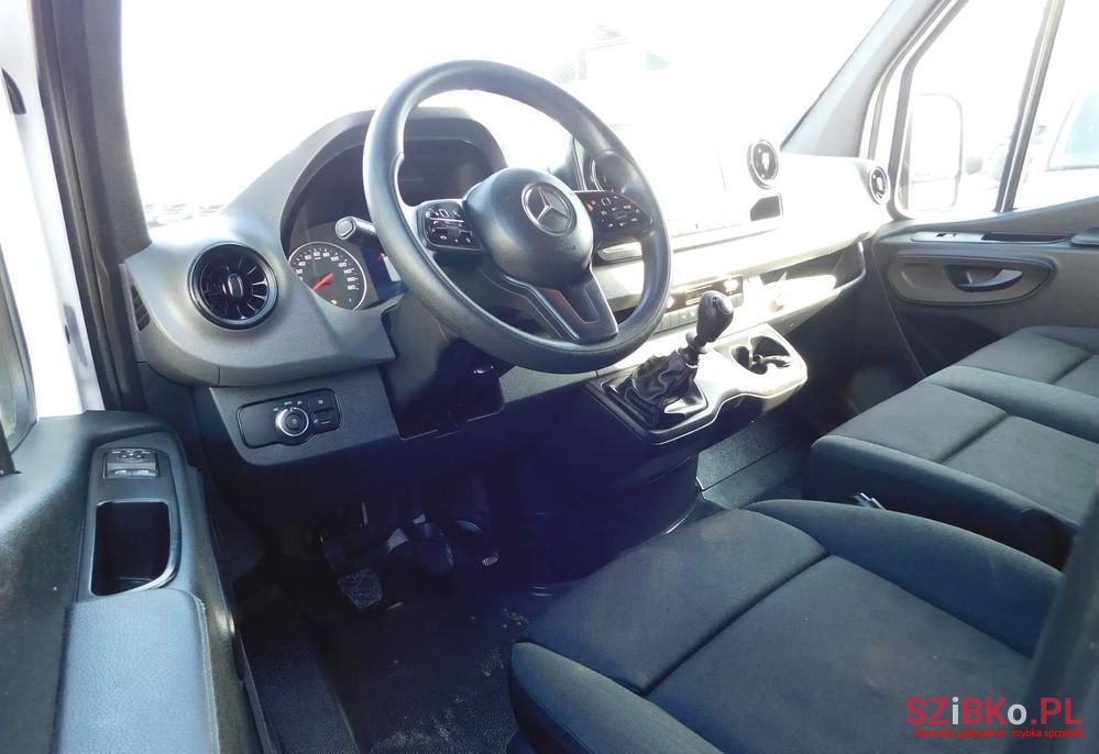 2022' Mercedes-Benz Sprinter photo #6