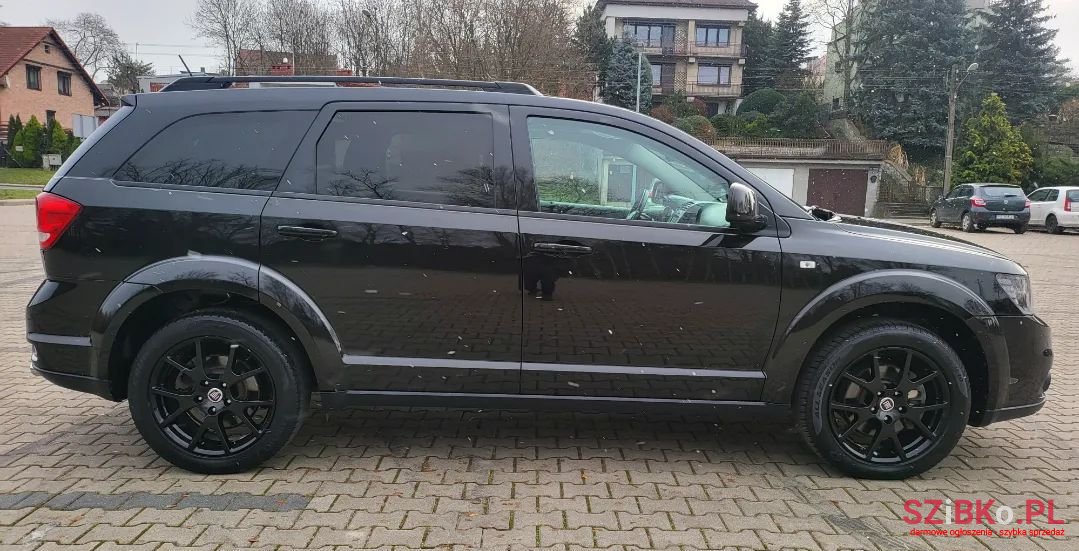 2014' Fiat Freemont photo #5